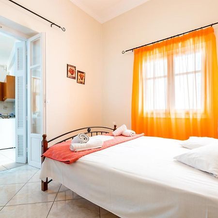 Town House For 6-16 With Ac Villa Parikia  Ngoại thất bức ảnh