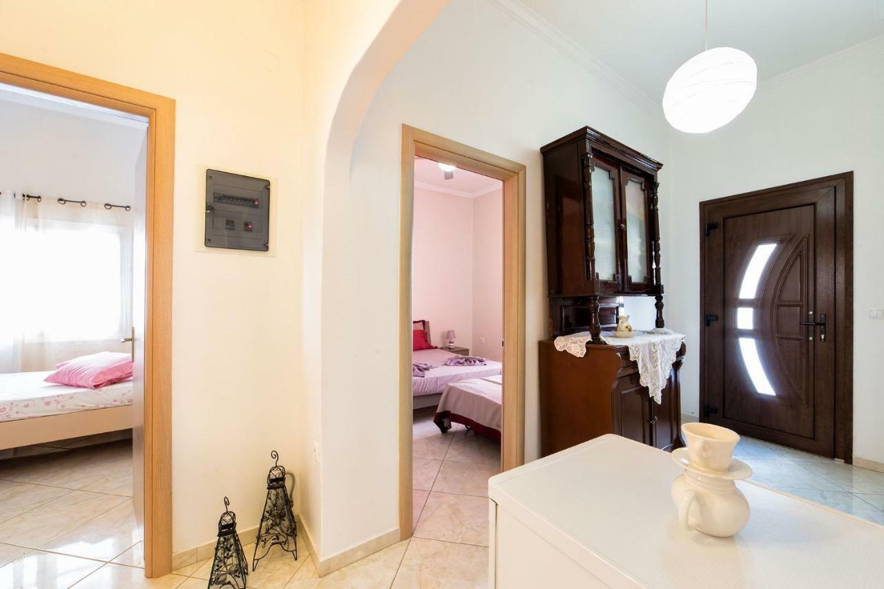 Town House For 6-16 With Ac Villa Parikia  Ngoại thất bức ảnh